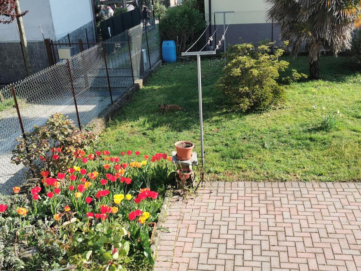 Grandma'S Garden House Βίλα Angera Εξωτερικό φωτογραφία
